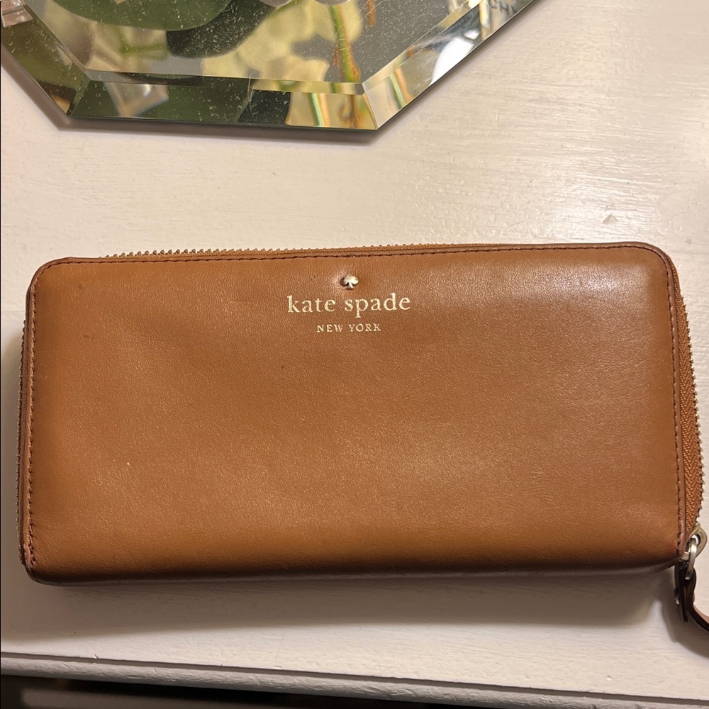 Kate Spade Tan Leather Zip Wallet